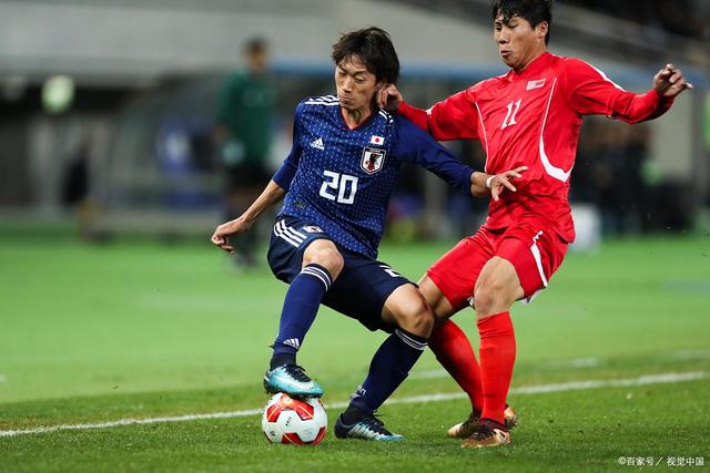 法网：兹维列夫直落三盘胜霍达尔 门希克横扫丰塞卡首进四强